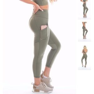 Paragon Fitwear x Cristina Capron Leggings